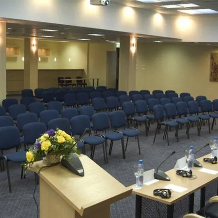 Karolina Park Hotel 