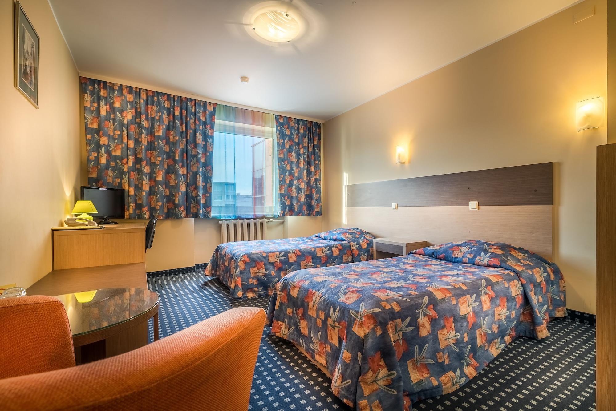 Karolina Park Hotel