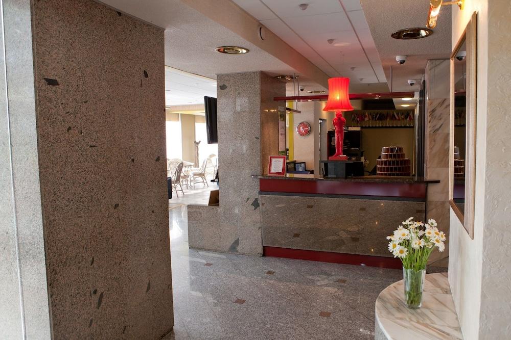 Hotel Karolina Park
