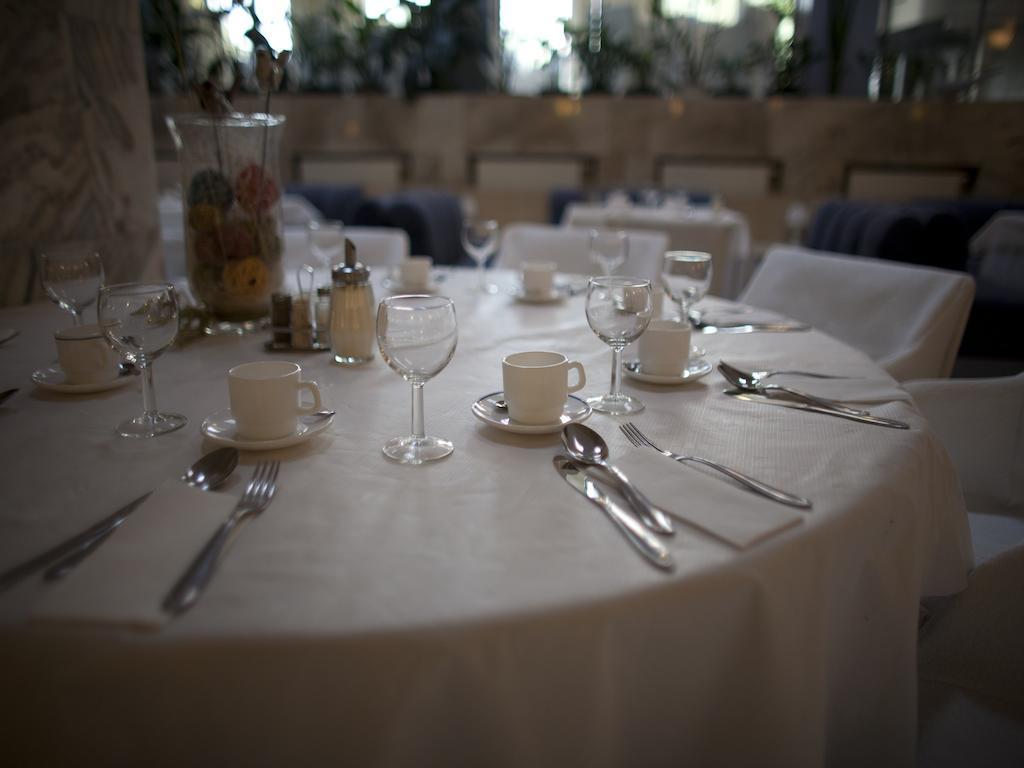 Karolina Park Hotel